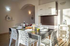 Villa Seaside - Dimora con jacuzzi a 200mt dal mare