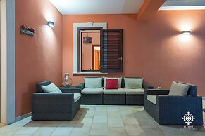 Villa Seaside - Dimora con jacuzzi a 200mt dal mare