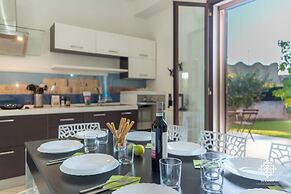 Villa Seaside - Dimora con jacuzzi a 200mt dal mare