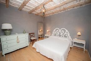 Big Family Villa in Rome Countryside