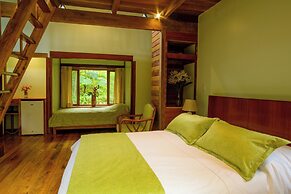 Sacha Urco Lodge Nature Hideaway Cabins