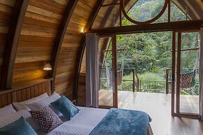 Sacha Urco Lodge Nature Hideaway Cabins