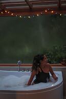 Sacha Urco Lodge Nature Hideaway Cabins