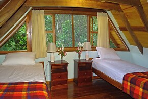 Sacha Urco Lodge Nature Hideaway Cabins