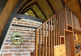 Sacha Urco Lodge Nature Hideaway Cabins