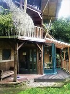 Sacha Urco Lodge Nature Hideaway Cabins
