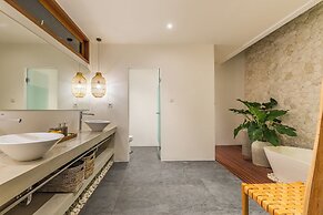 Villa Kiu by Alfred in Bali