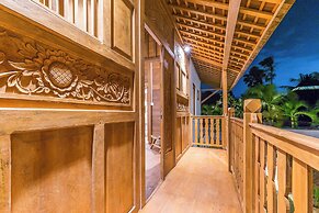 Villa Kiu by Alfred in Bali