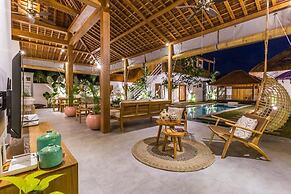Villa Hoi by Alfred in Bali