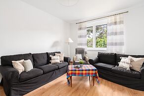 Family Apartment Promienista by Renters