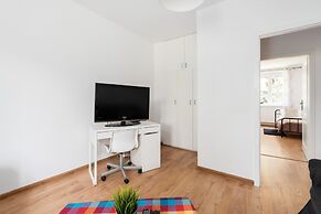 Family Apartment Promienista by Renters