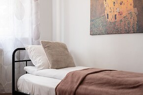 Family Apartment Promienista by Renters