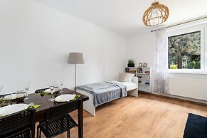 Family Apartment Promienista by Renters