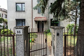 Family Apartment Promienista by Renters