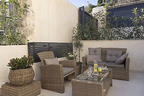 Villa Miri, superior heritage villa with swimming pool