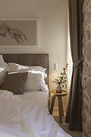 Villa Miri, superior heritage villa with swimming pool