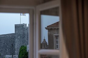 Villa Miri, superior heritage villa with swimming pool