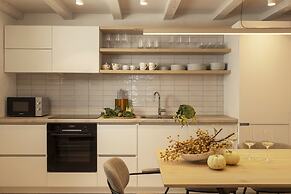 Villa Miri, superior heritage villa with swimming pool