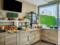 B&B HOTEL Antibes Juan-les-Pins