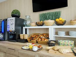 B&B HOTEL Antibes Juan-les-Pins