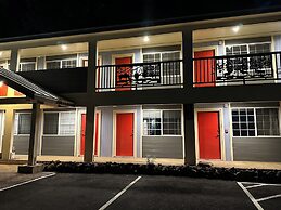 Crater Lake Gateway - Highway 140