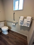 Crater Lake Gateway - Highway 140