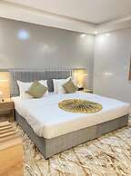 Desert Paradise Hotel