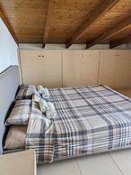 Samaras Apartments in Kamena Vourla