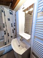 Samaras Apartments in Kamena Vourla