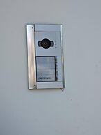 Samaras Apartments in Kamena Vourla