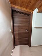 Samaras Apartments in Kamena Vourla