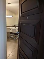 Samaras Apartments in Kamena Vourla