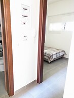 Samaras Apartments in Kamena Vourla