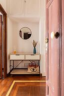 Campo de Fiori Large and Beautiful Apartment