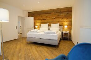 Schiefer Suite Hotel & Apartment