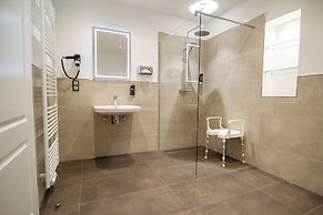 Schiefer Suite Hotel & Apartment