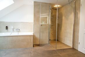 Schiefer Suite Hotel & Apartment