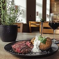 Schiefer Suite Hotel & Apartment