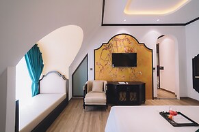 Goldient Boutique Hotel