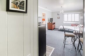 2Bd Holiday Retreat Detroit Museums and Parks