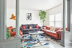 8 Guests, 4Bd Vacation Home Art Gallery, Detroit