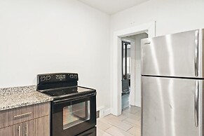 8 Guests, 4Bd Vacation Home Art Gallery, Detroit