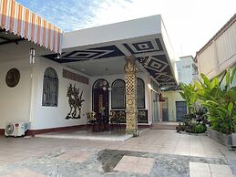 Lotus House Phuket