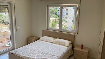 Kondo Stays - Melon Apartments