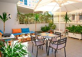 Kondo Stays - Melon Apartments