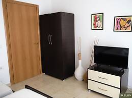 Kondo Stays - Melon Apartments