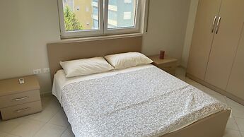 Kondo Stays - Melon Apartments