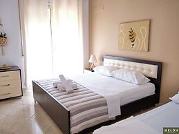 Kondo Stays - Melon Apartments