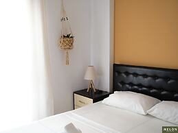 Kondo Stays - Melon Apartments