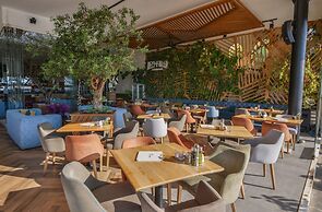 Luxury Hotel Riva - Budva